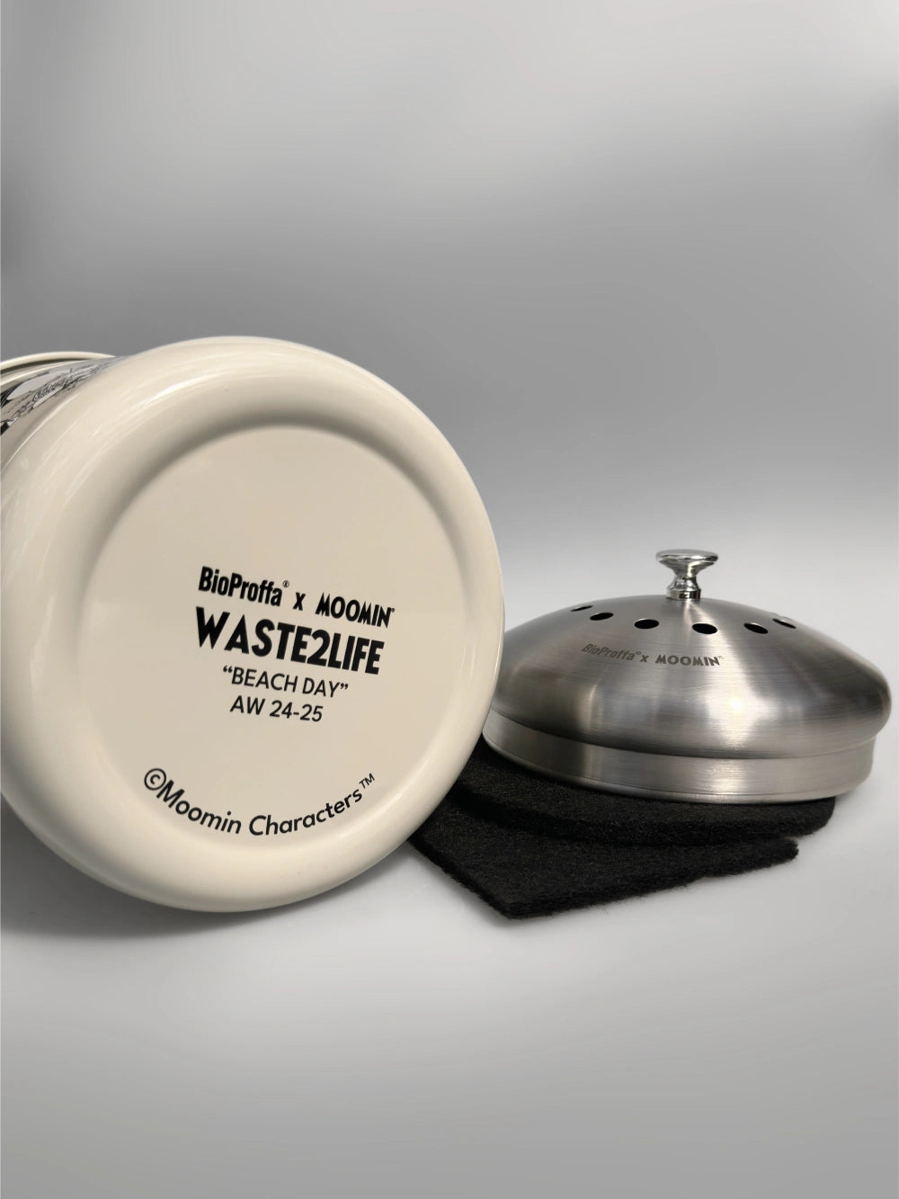 BioProffa X Moomin WASTE2LIFE "Beach Life" Biojäteastia 4 L, hiekka
